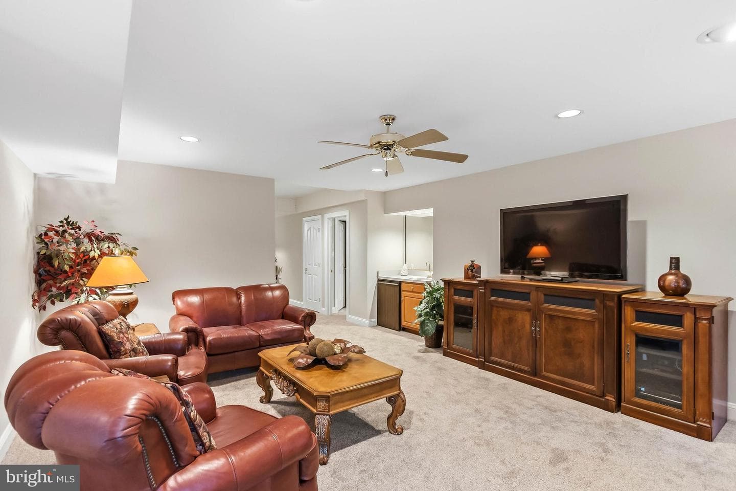 1406 Tayside Way photo 60