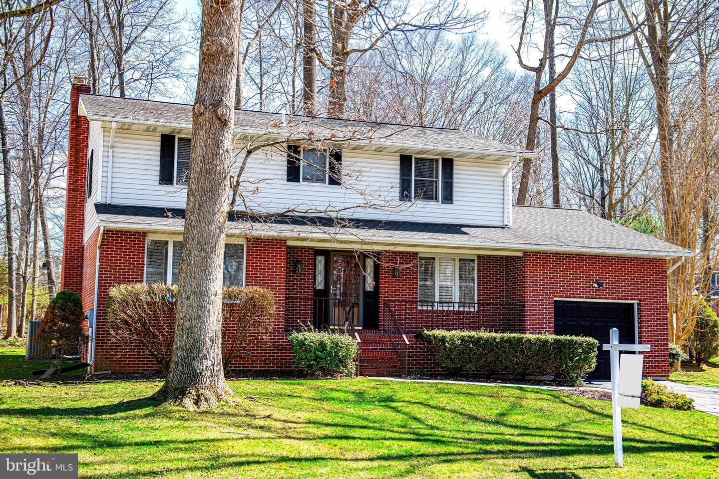 619 Ponderosa Drive photo 3