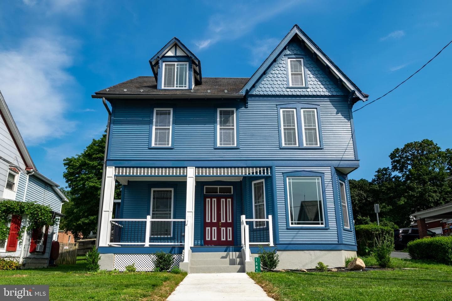 1641 Main Street