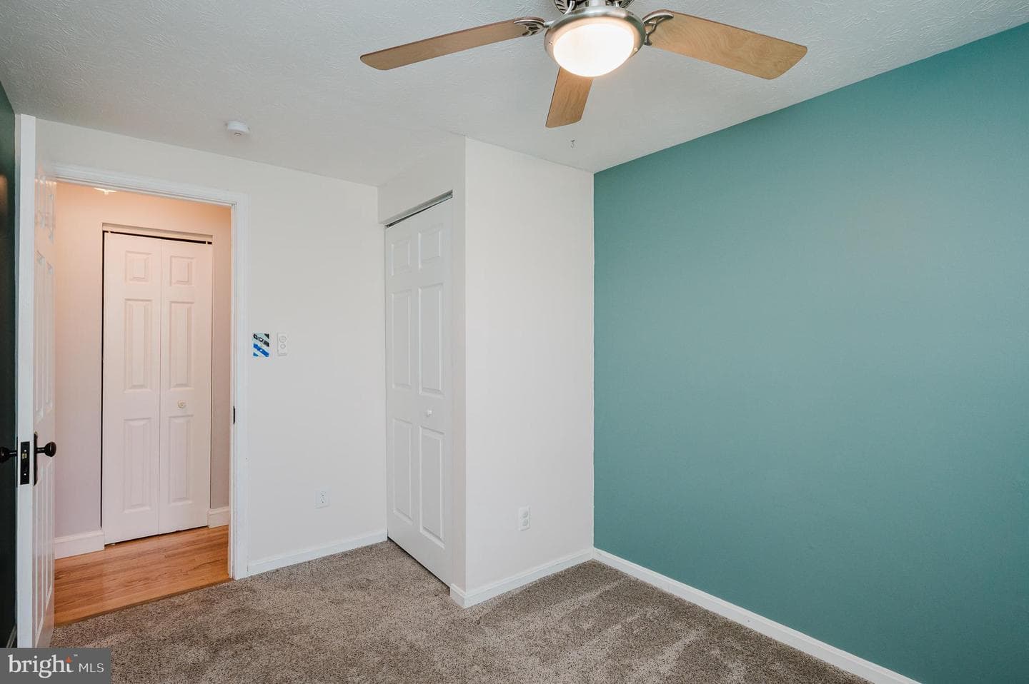 200 Wood Valley Court photo 27