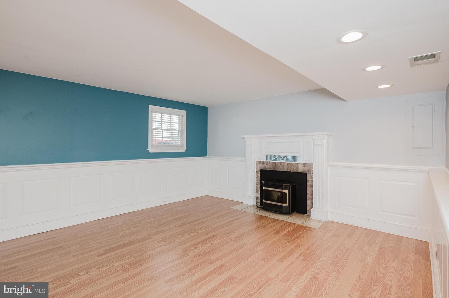 200 Wood Valley Court photo 34