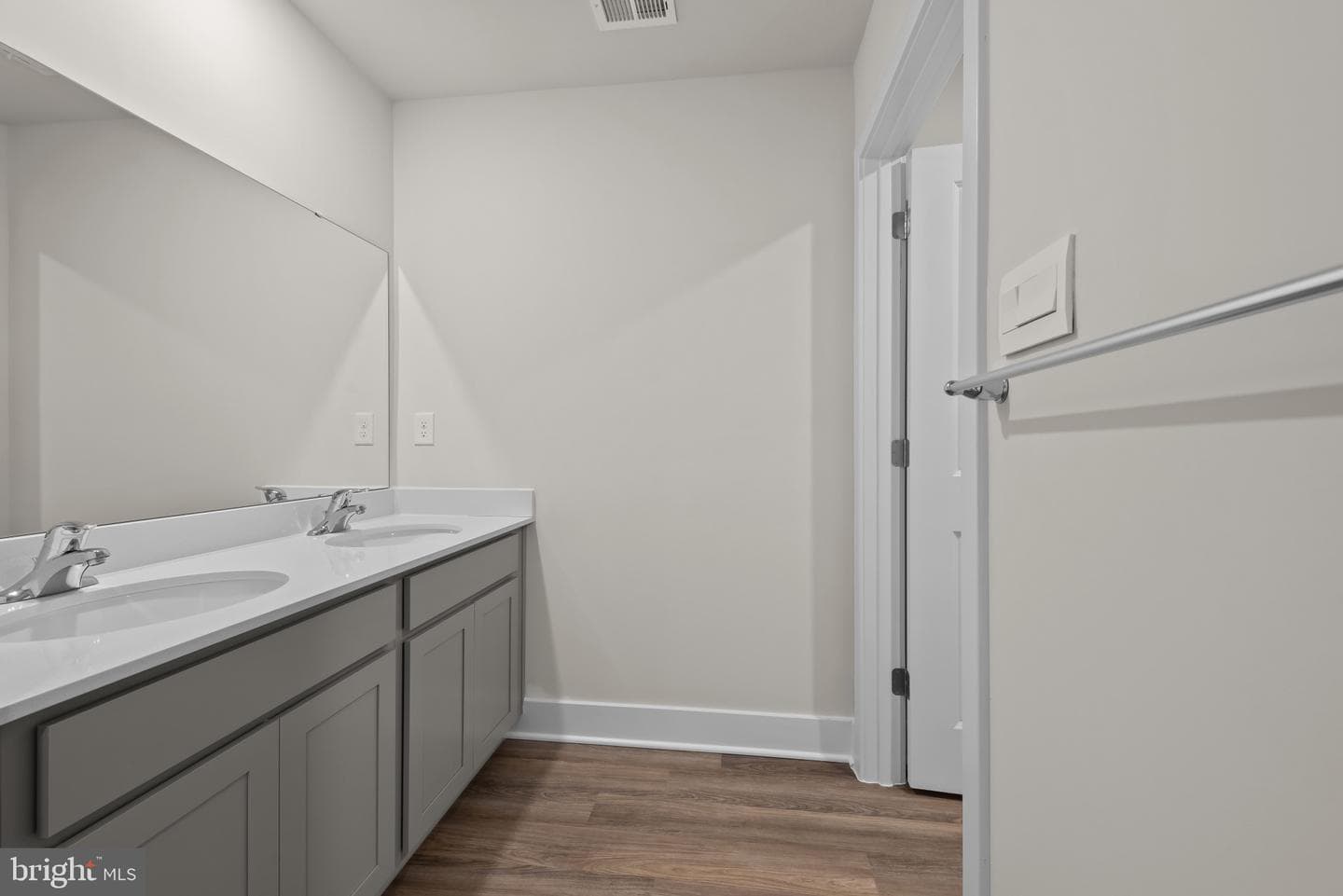 801 Hyssop Court photo 28