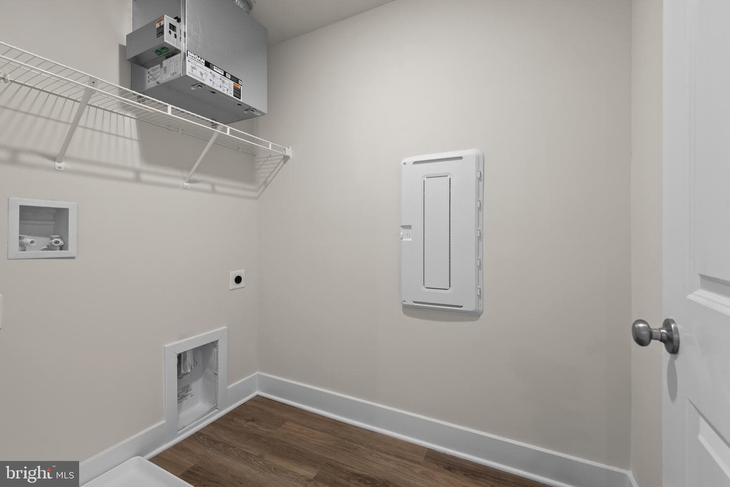 801 Hyssop Court photo 35
