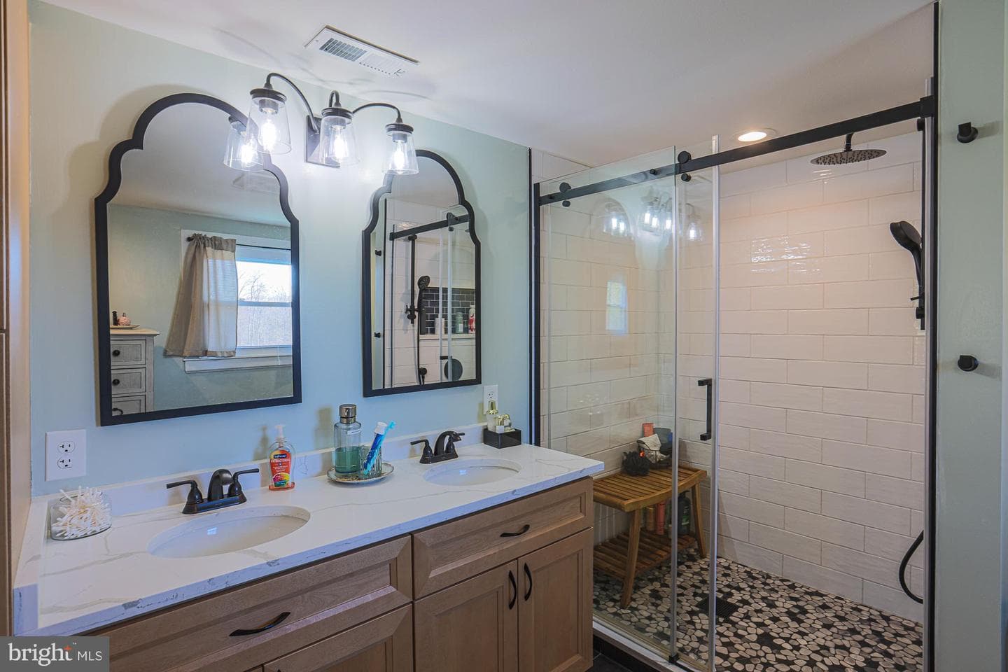 402 Philadelphia Road photo 46