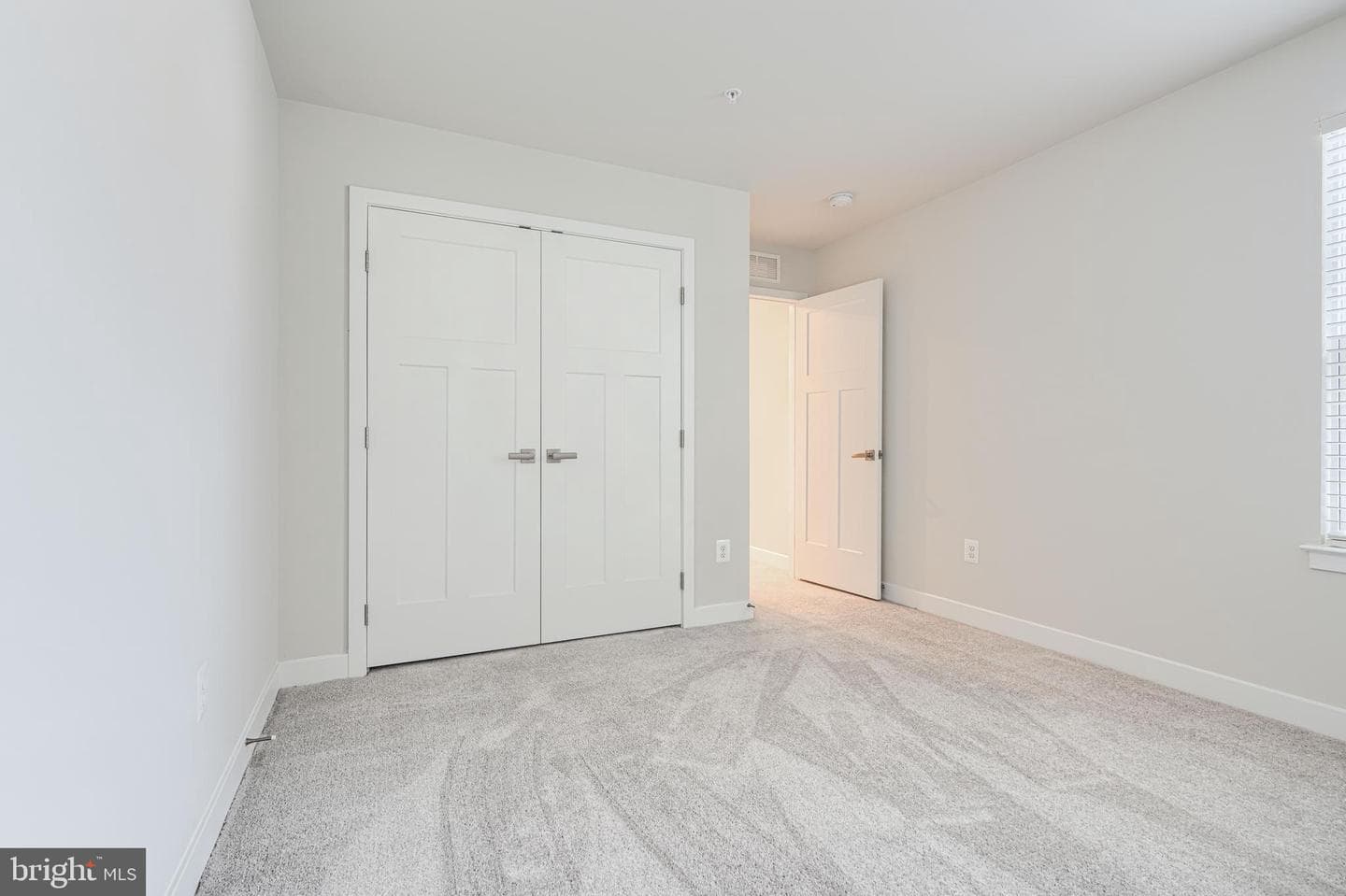 2422 Steamboat Way photo 37