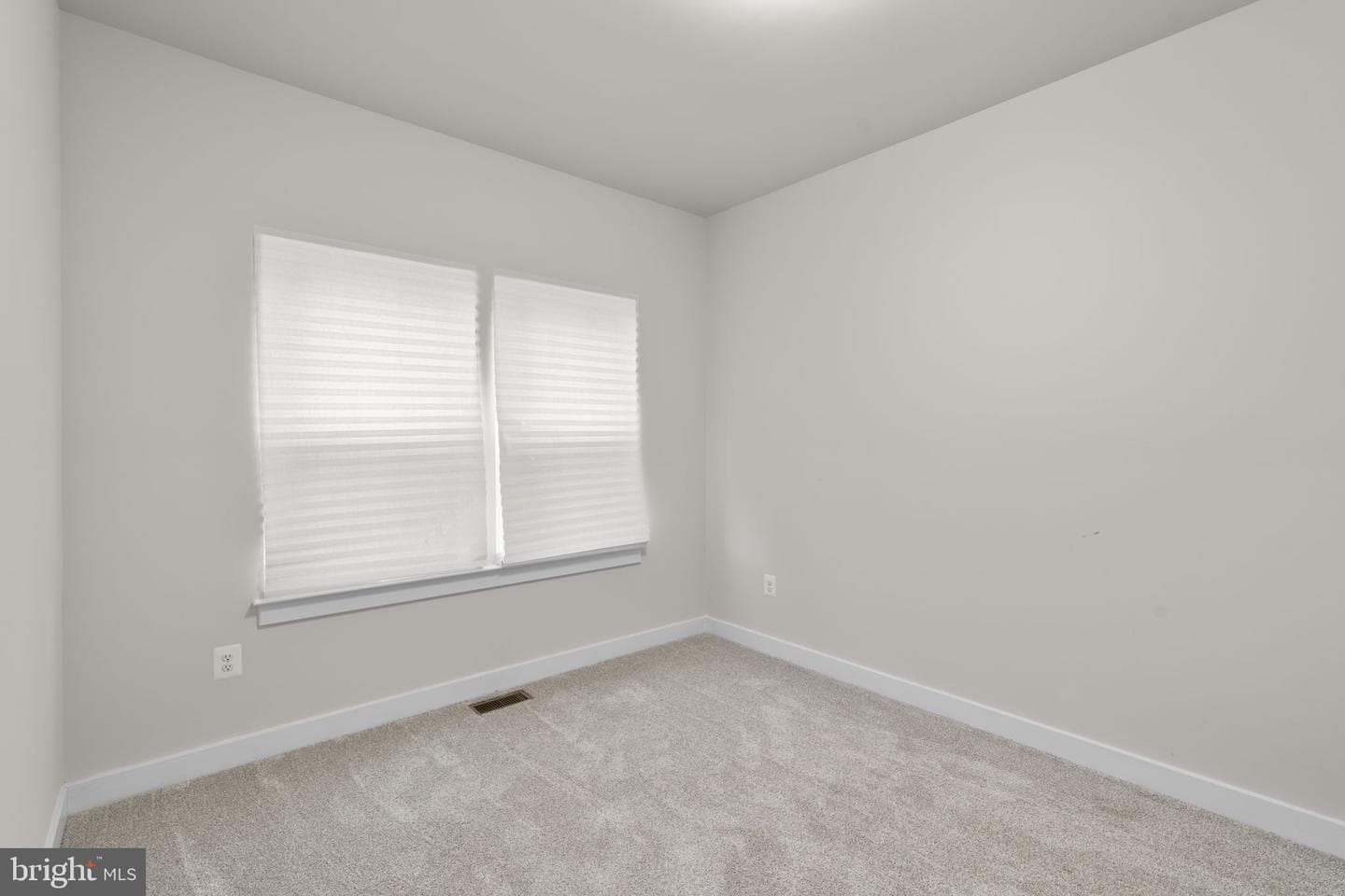 747 Sagebrush Loop photo 26