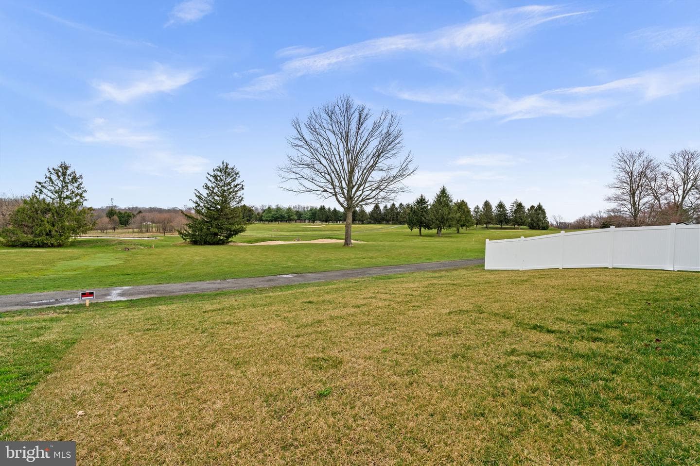 747 Sagebrush Loop photo 46