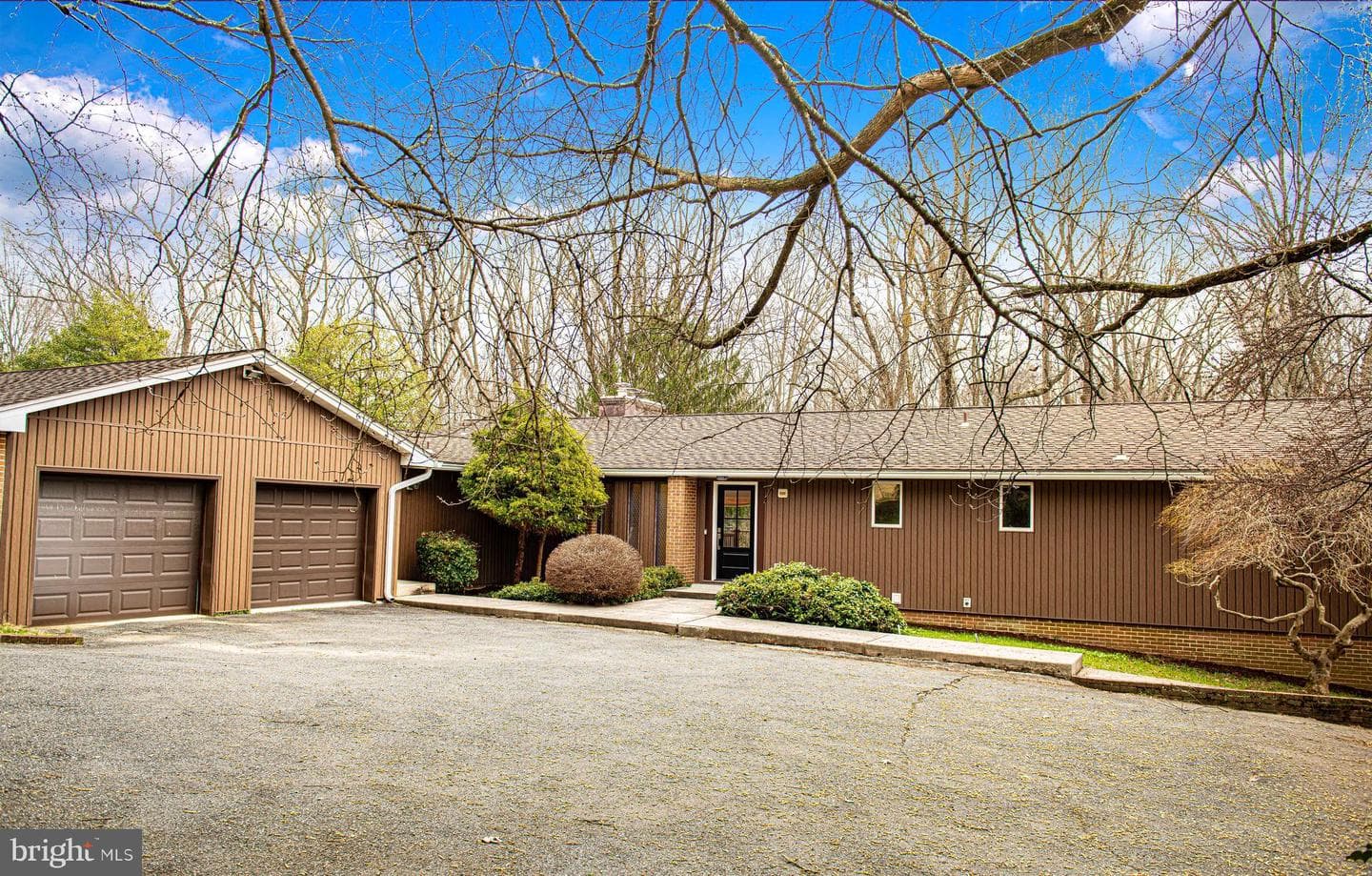 127 Briarcliff Lane