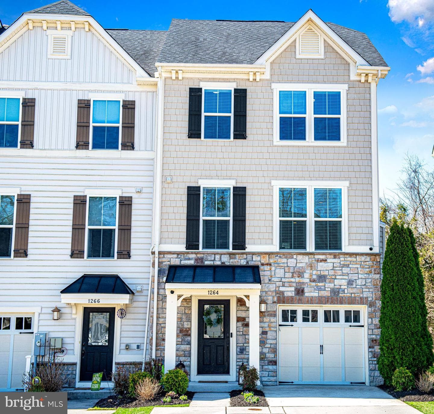 1264 Colonnade Lane