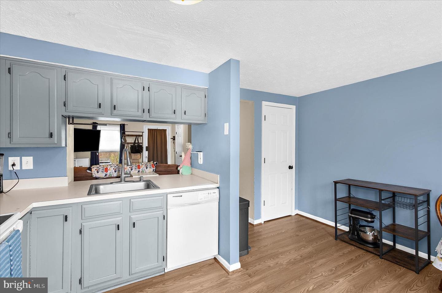 911 N Angel Valley Court photo 11