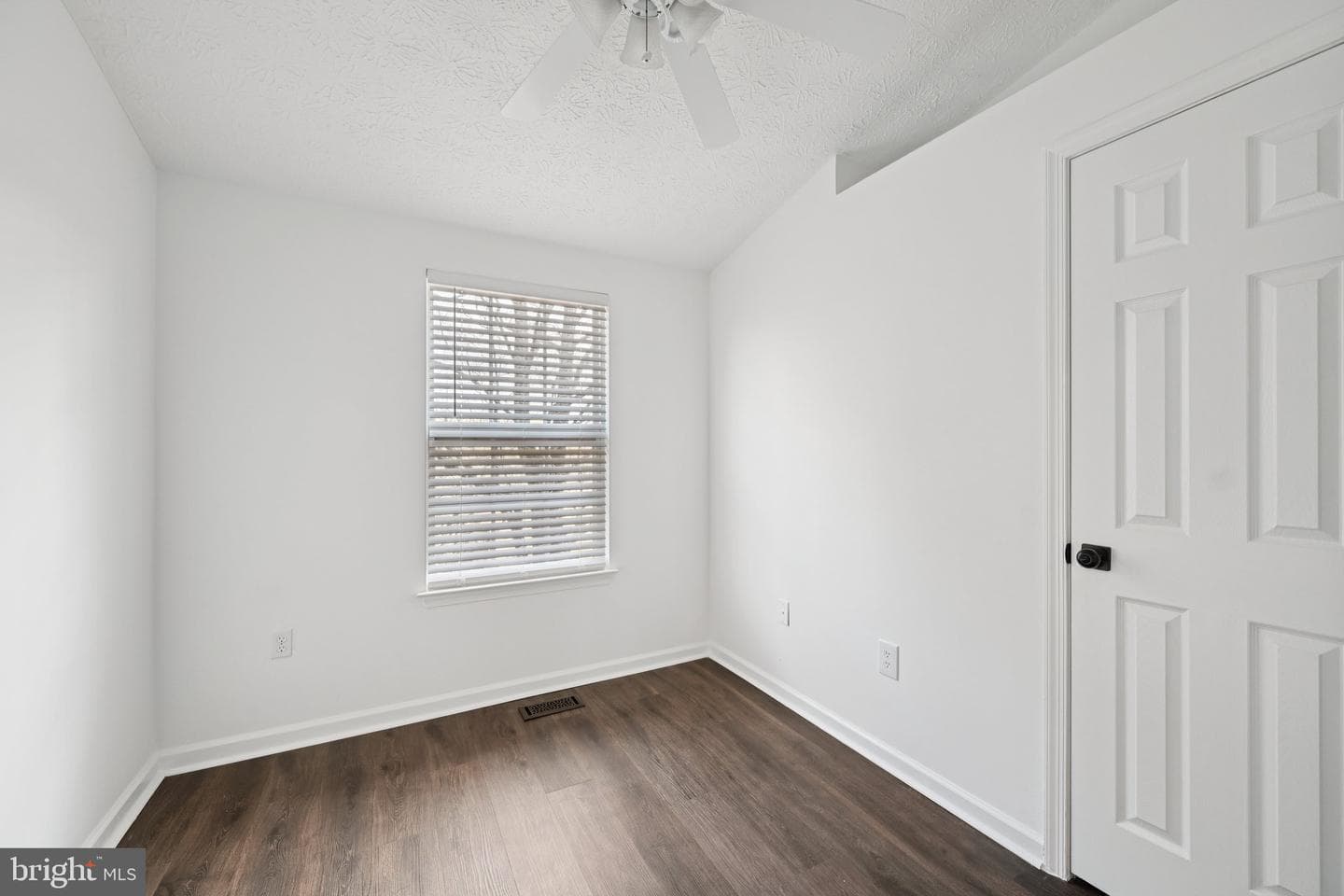 927 Jessicas Lane #11 photo 19