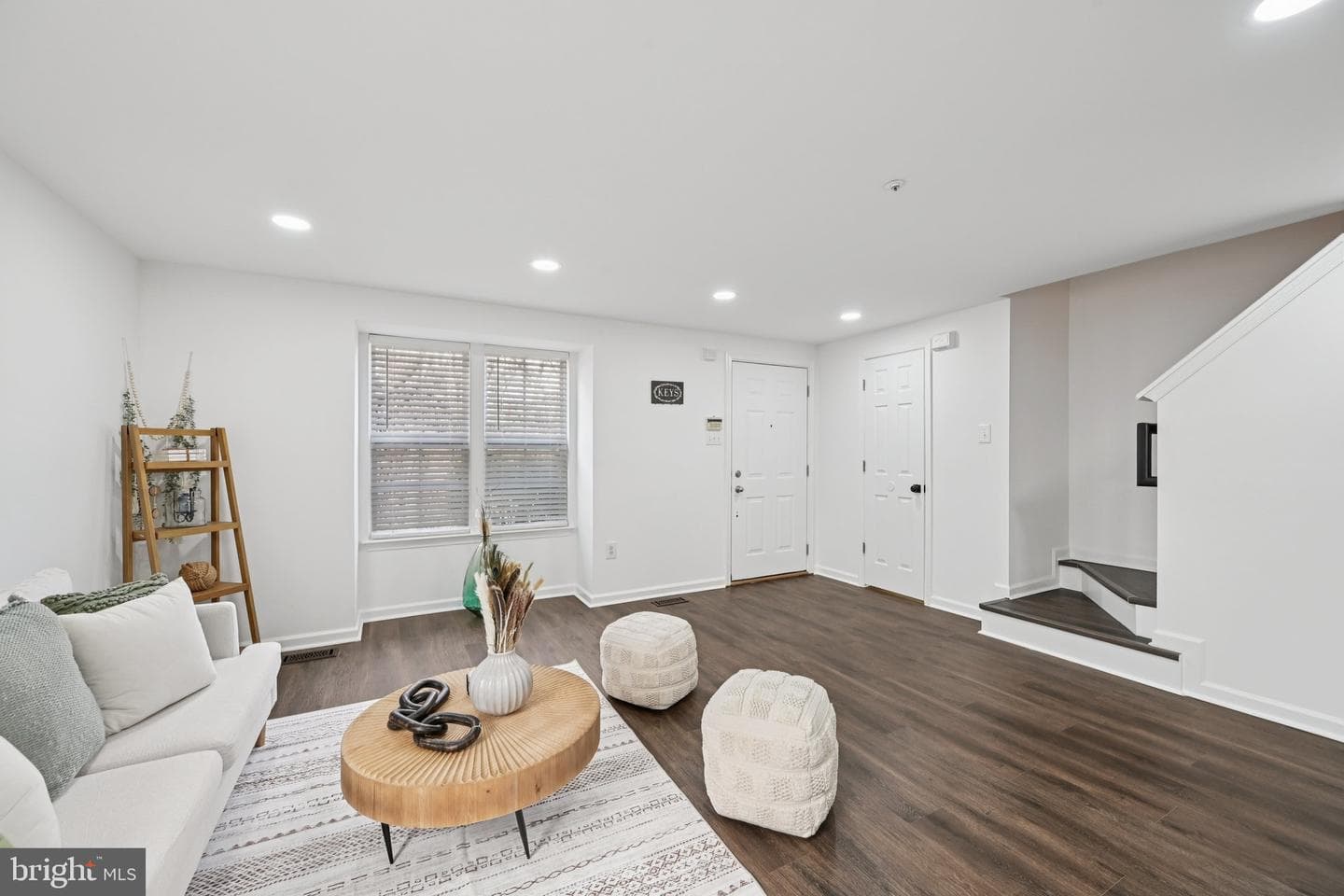 927 Jessicas Lane #11 photo 4