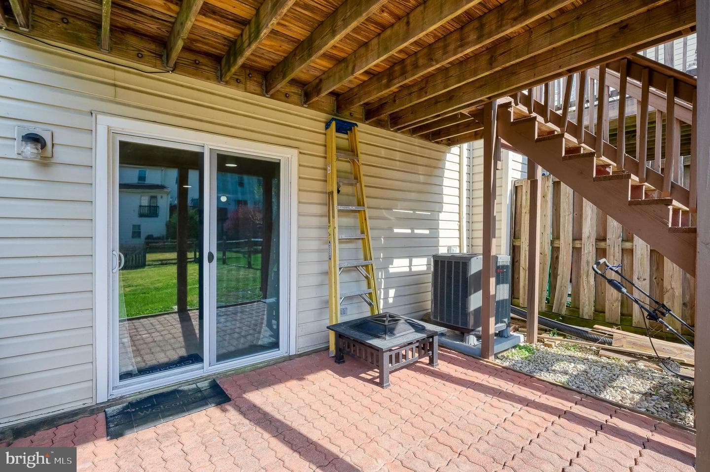 304 Sunray Court photo 38