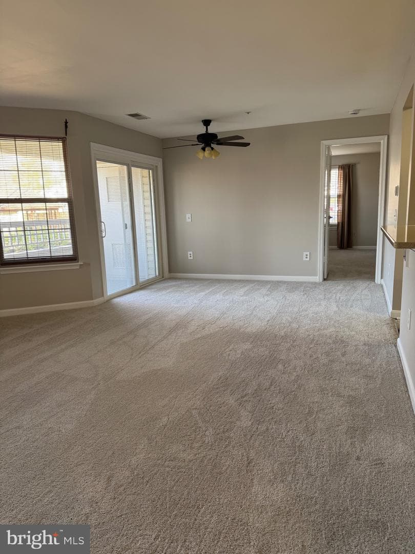 1310 Sheridan Place #28 photo 17
