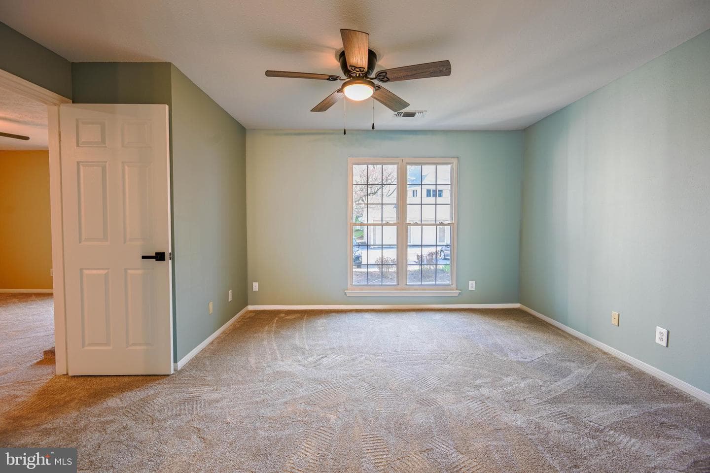 606 Squire Lane #606-G photo 10