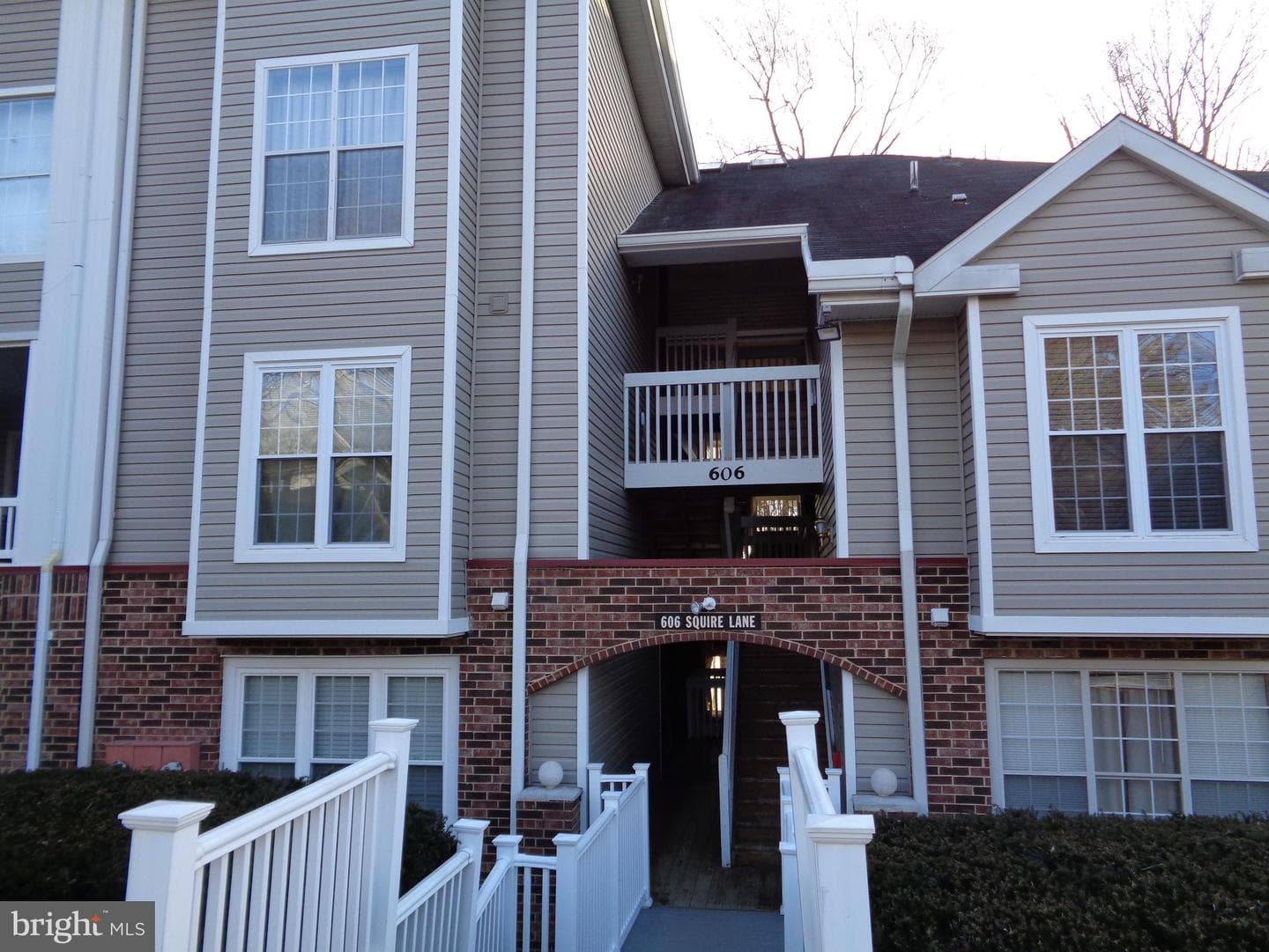 606 Squire Lane #606-G photo 26