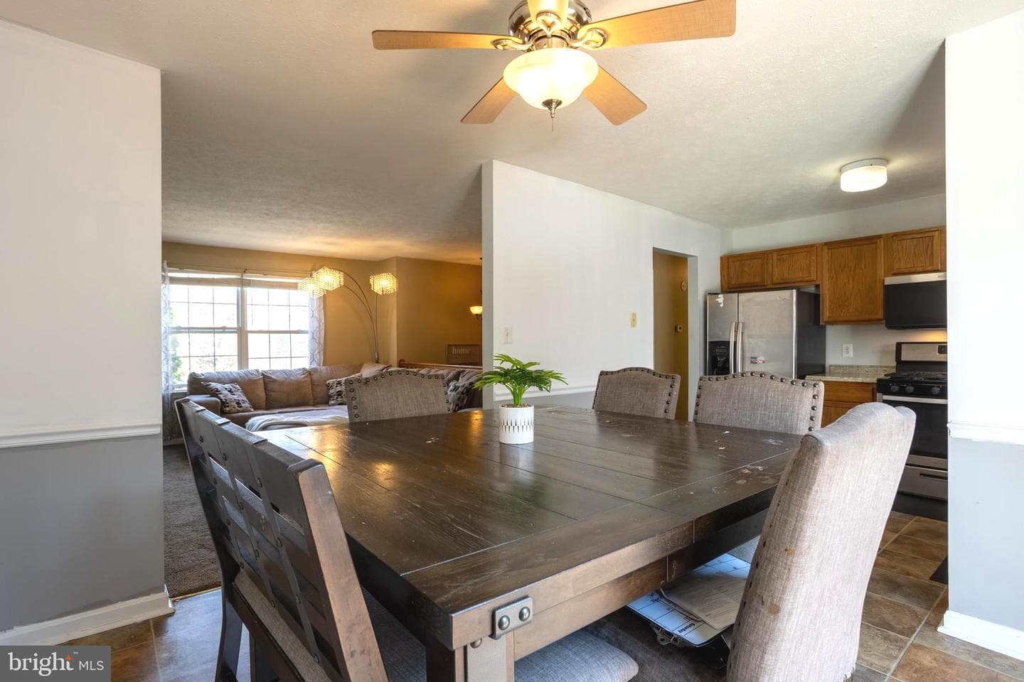 1113 Walnut Hill Court photo 10
