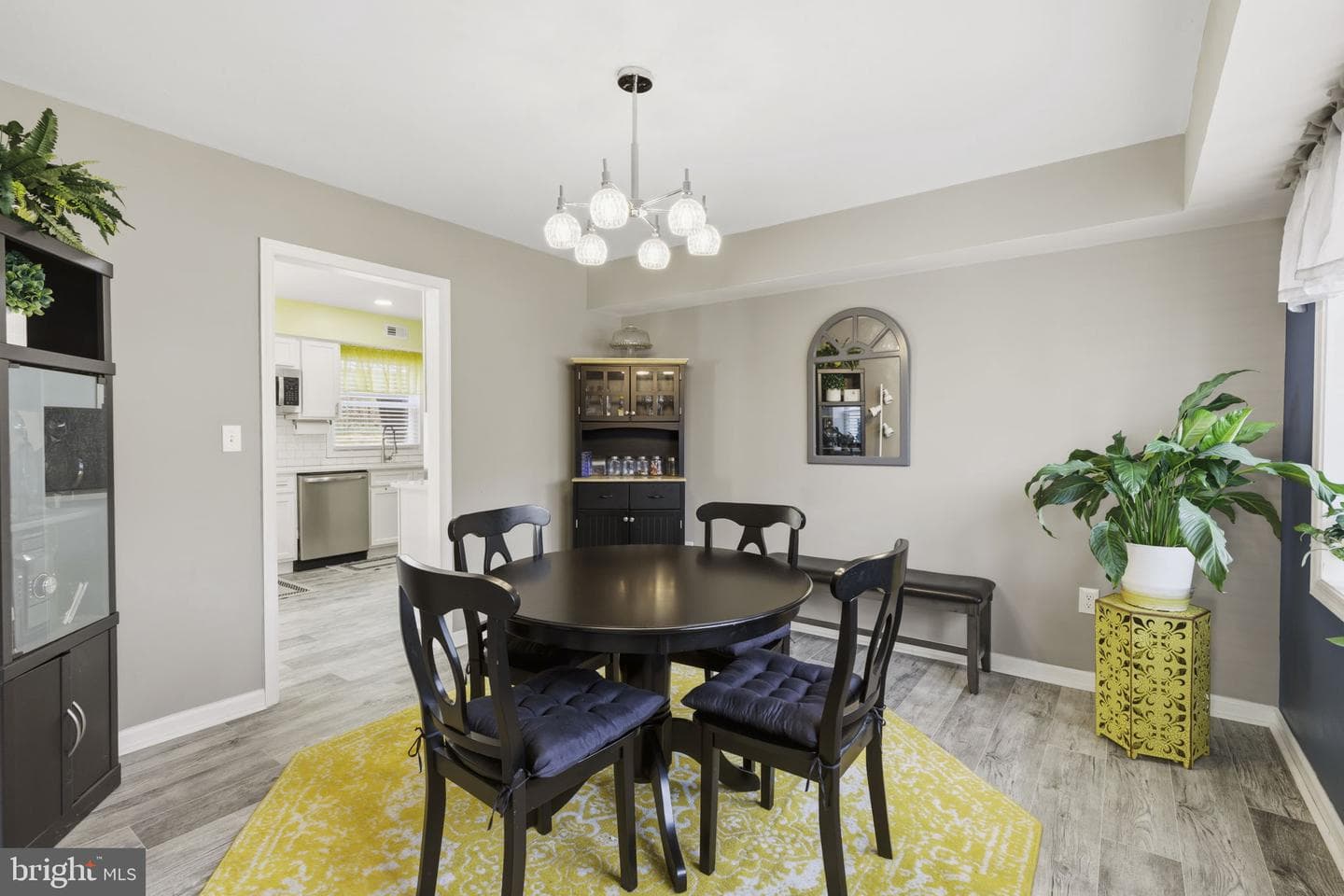 505 Foster Knoll Drive photo 13