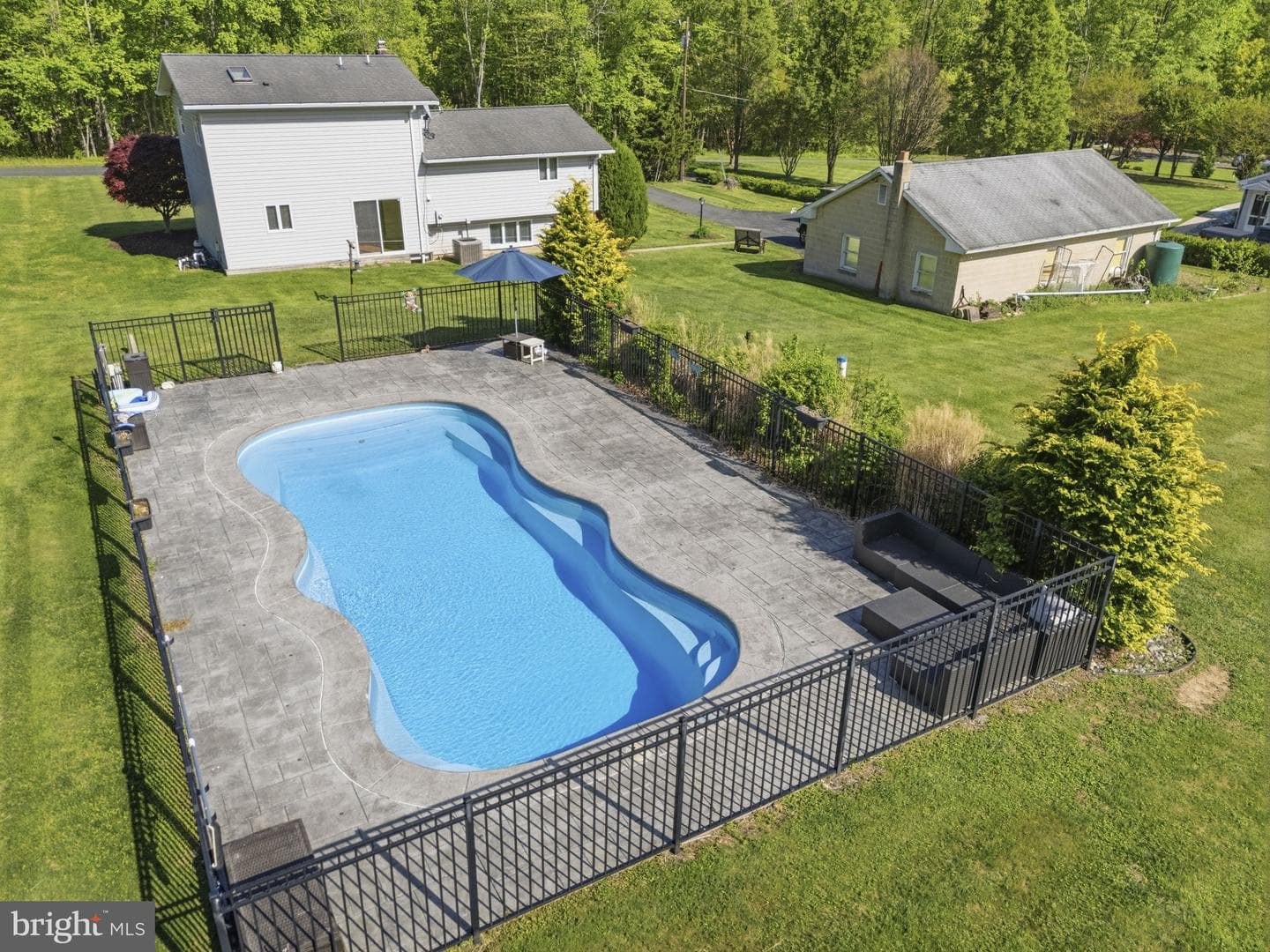 3710 Hilltop Drive photo 25