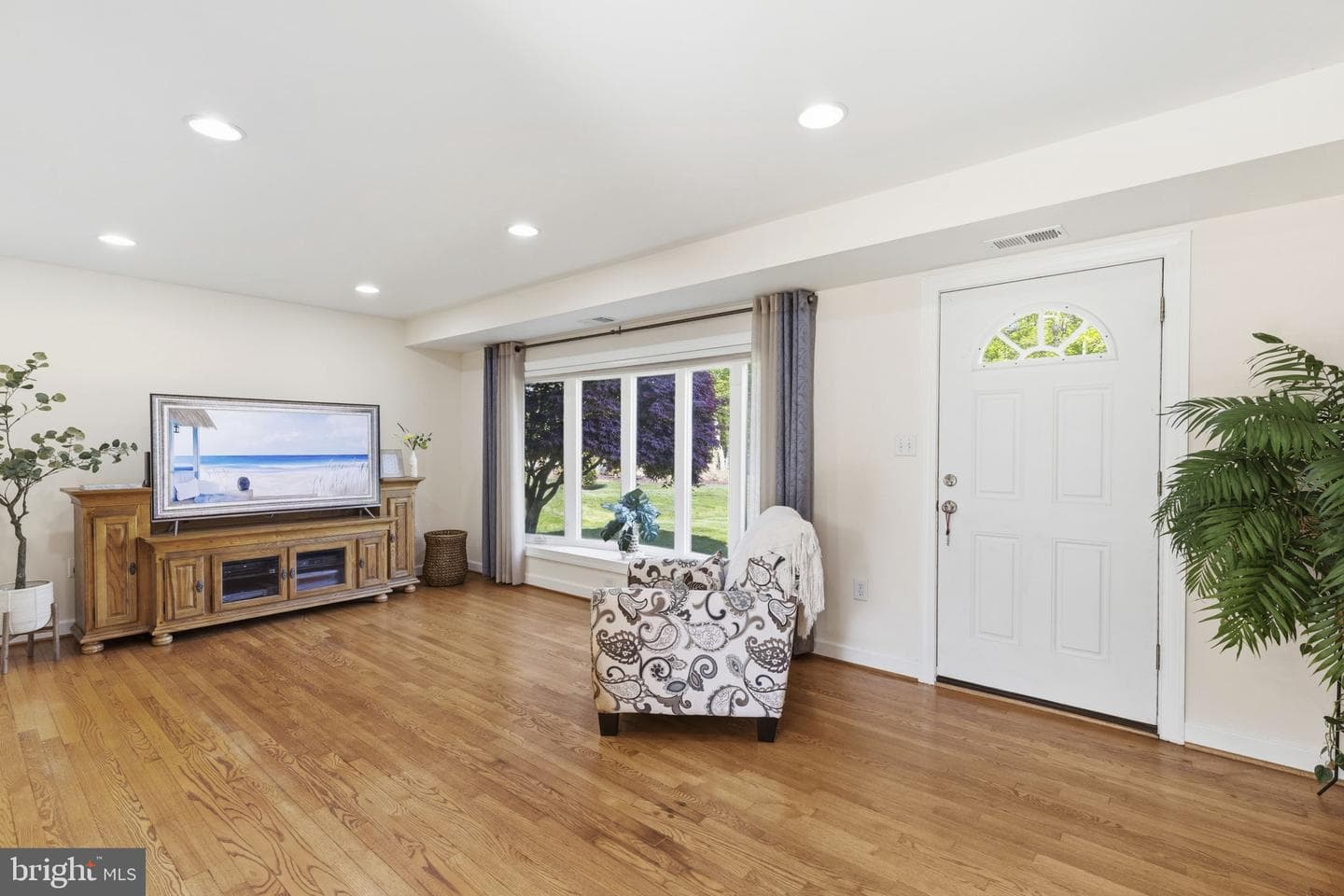3710 Hilltop Drive photo 3