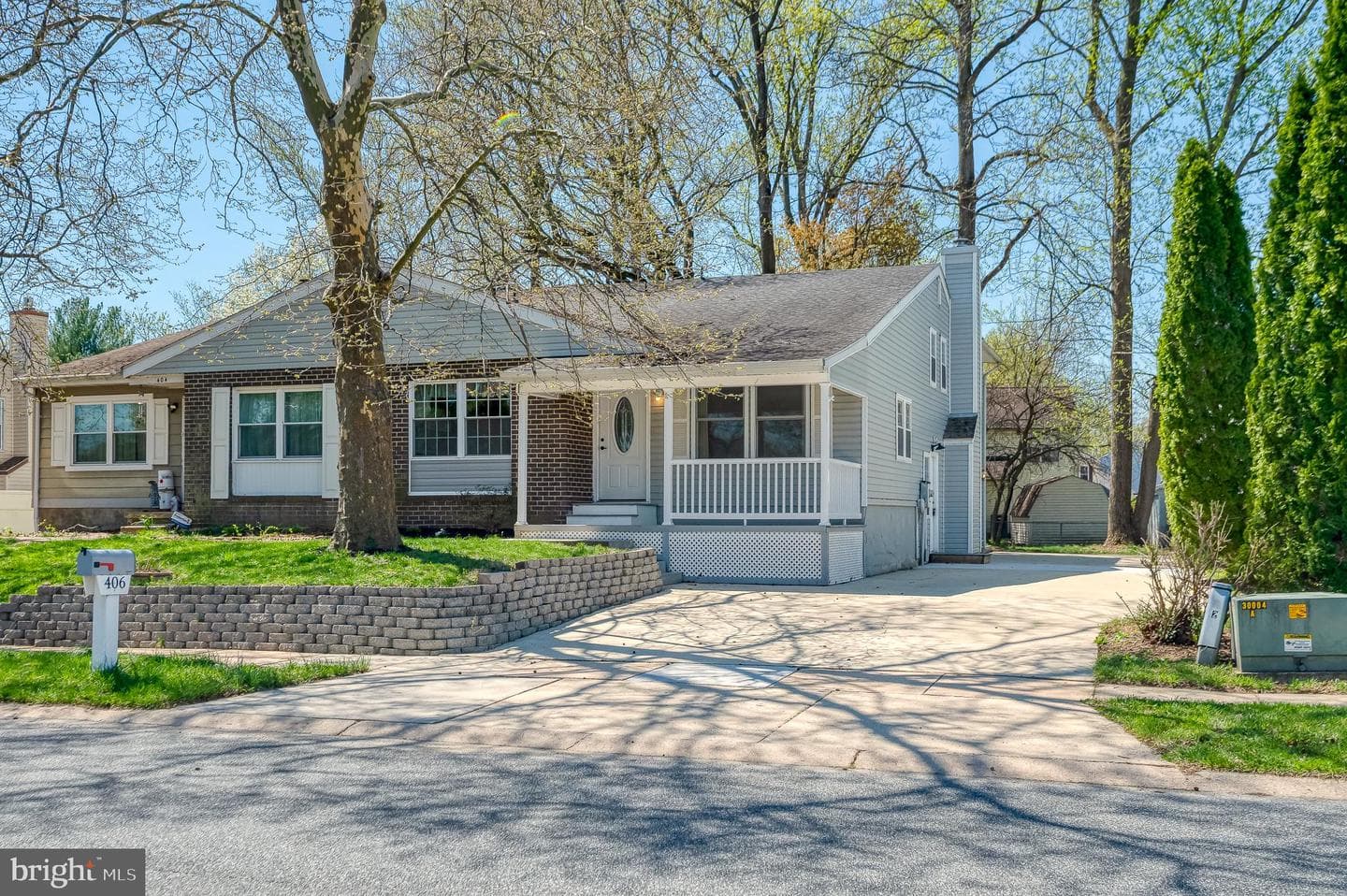 406 Laburnum Road photo 2
