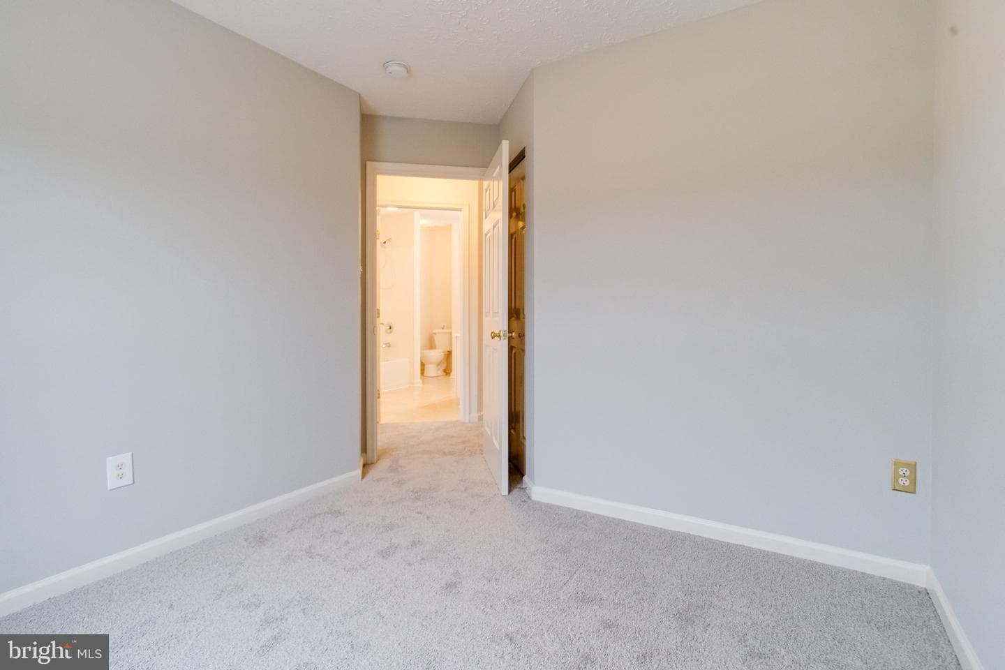 4913 Paper Bark Road photo 40