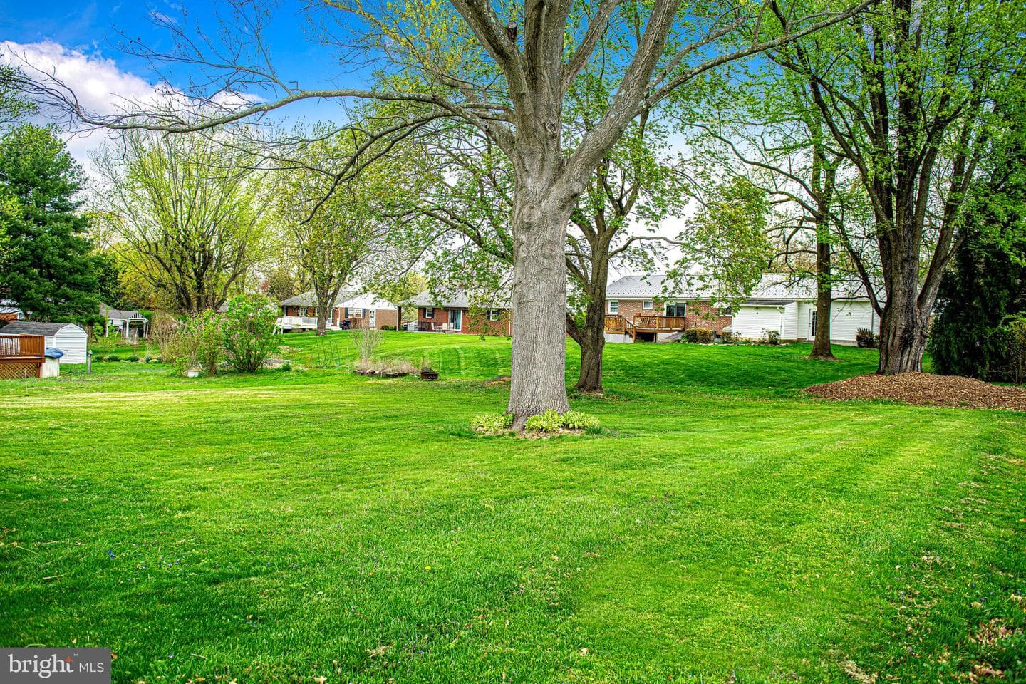 405 Harrington Road photo 23