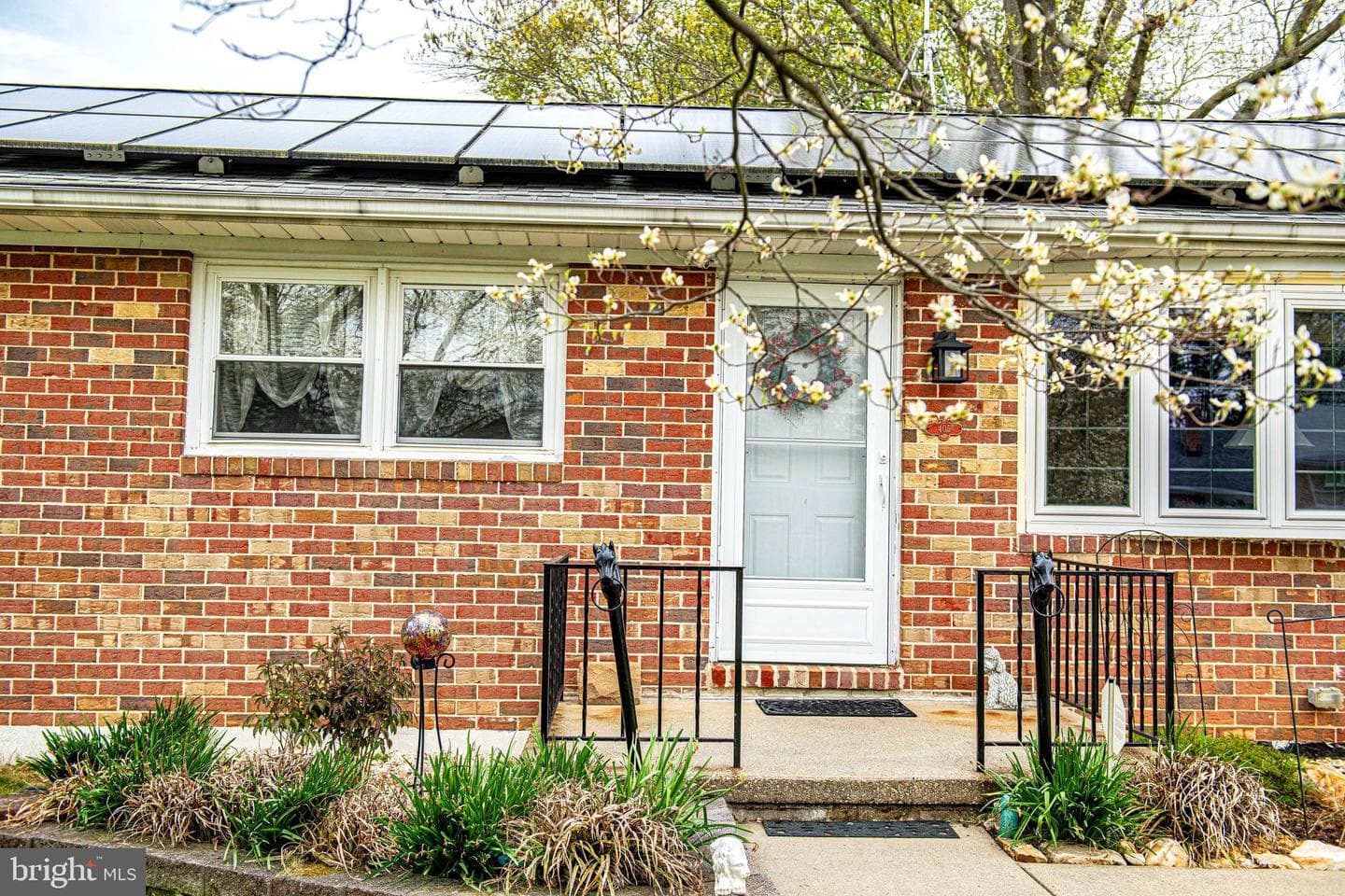405 Harrington Road photo 6