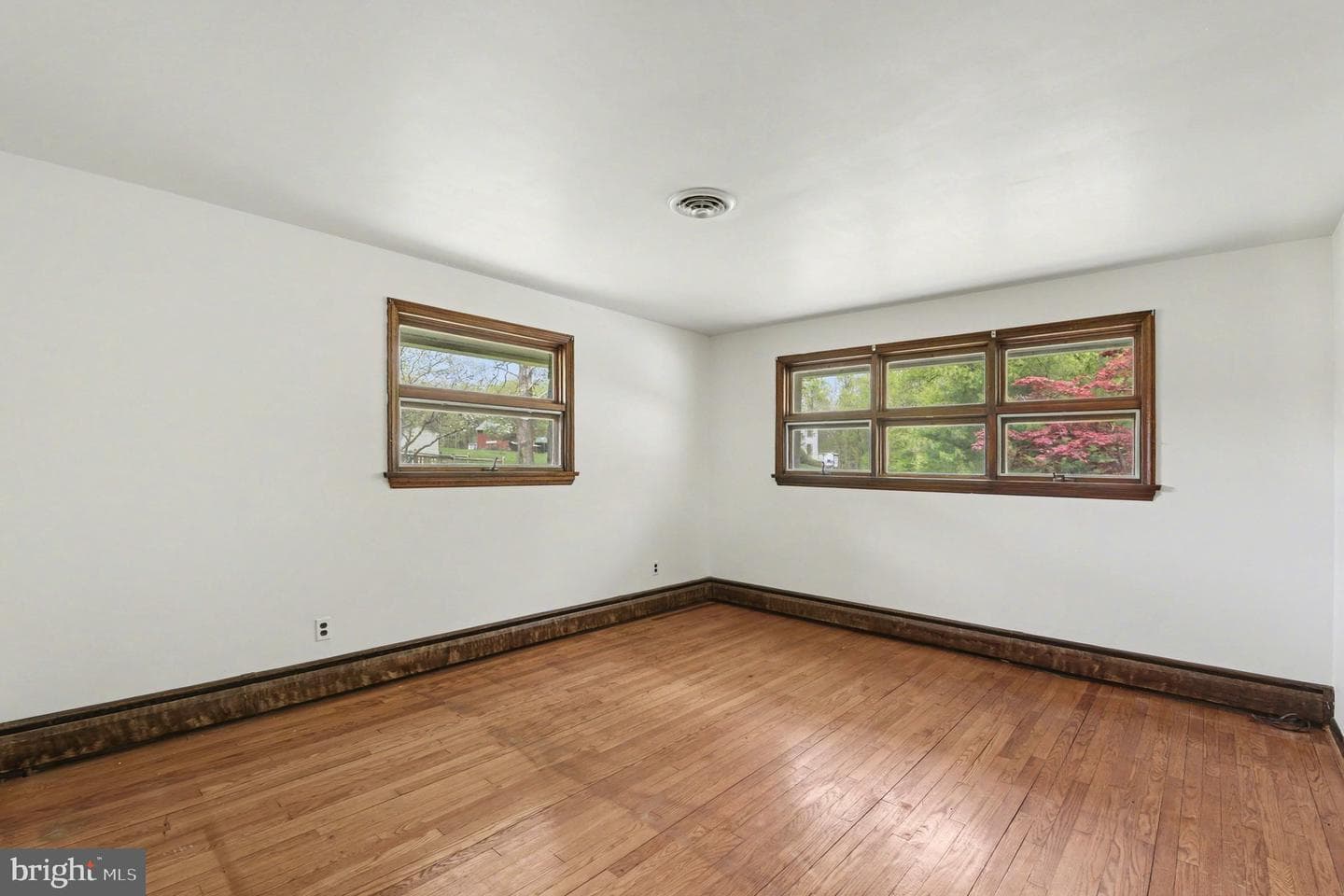 3418 Walnut Rd photo 19