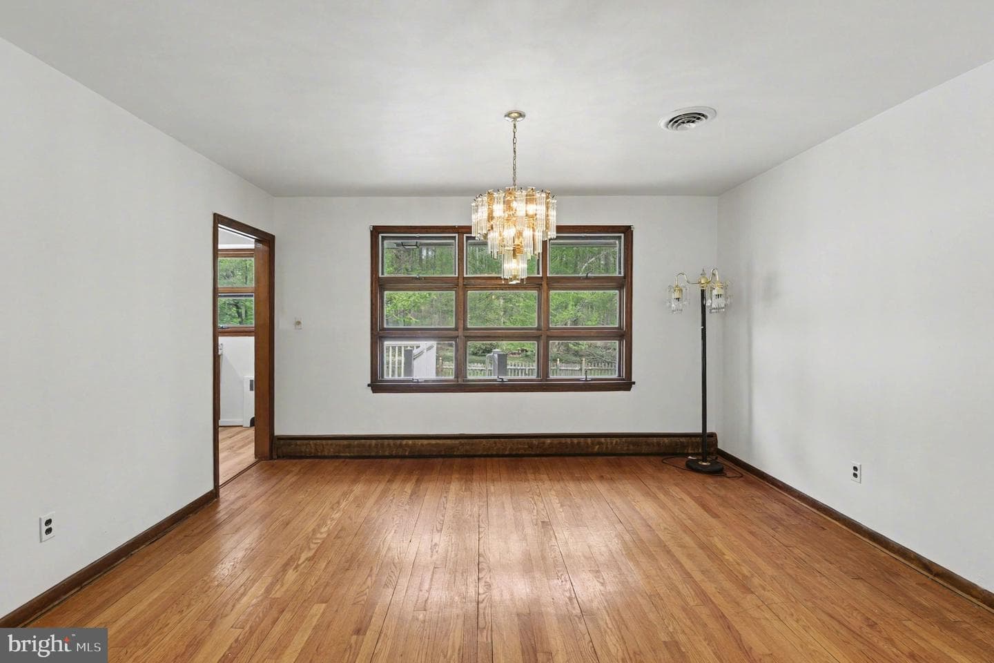 3418 Walnut Rd photo 9