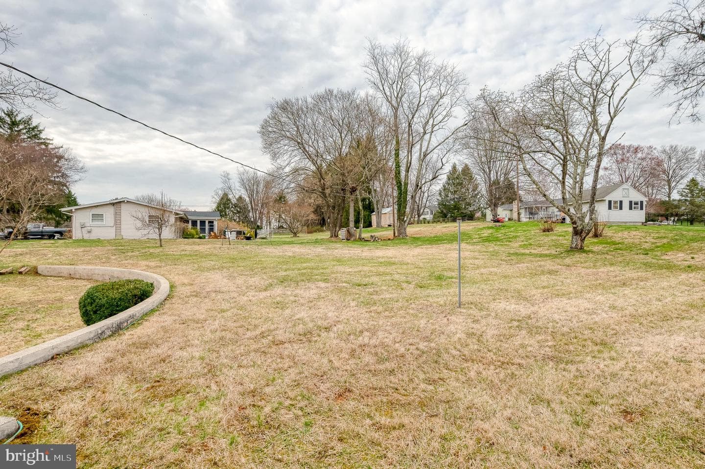 823 Petem Road photo 54