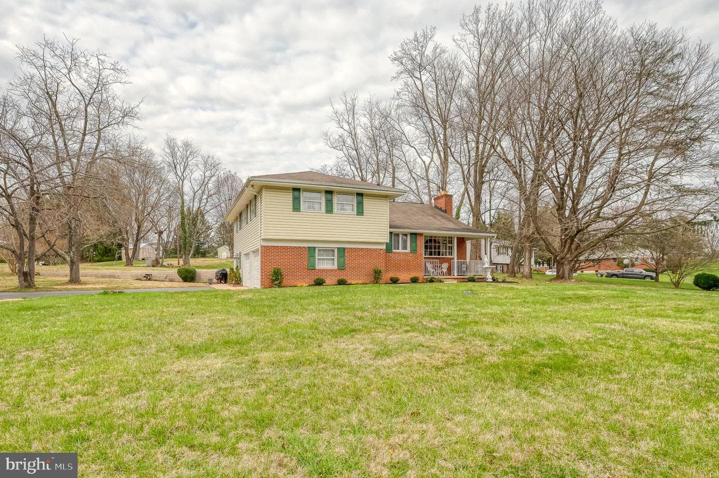 823 Petem Road photo 58