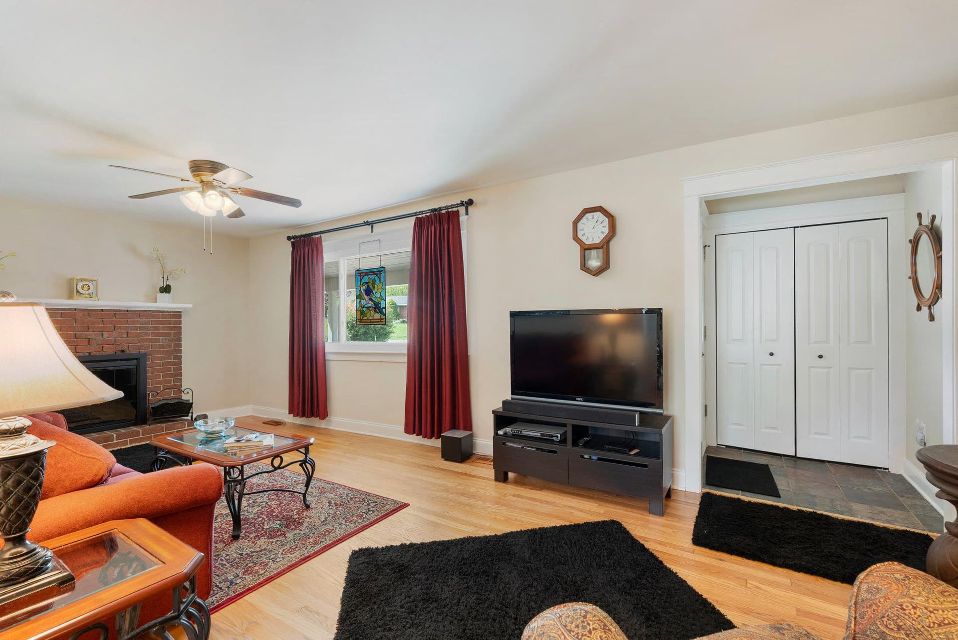 205 Marshall Drive photo 6