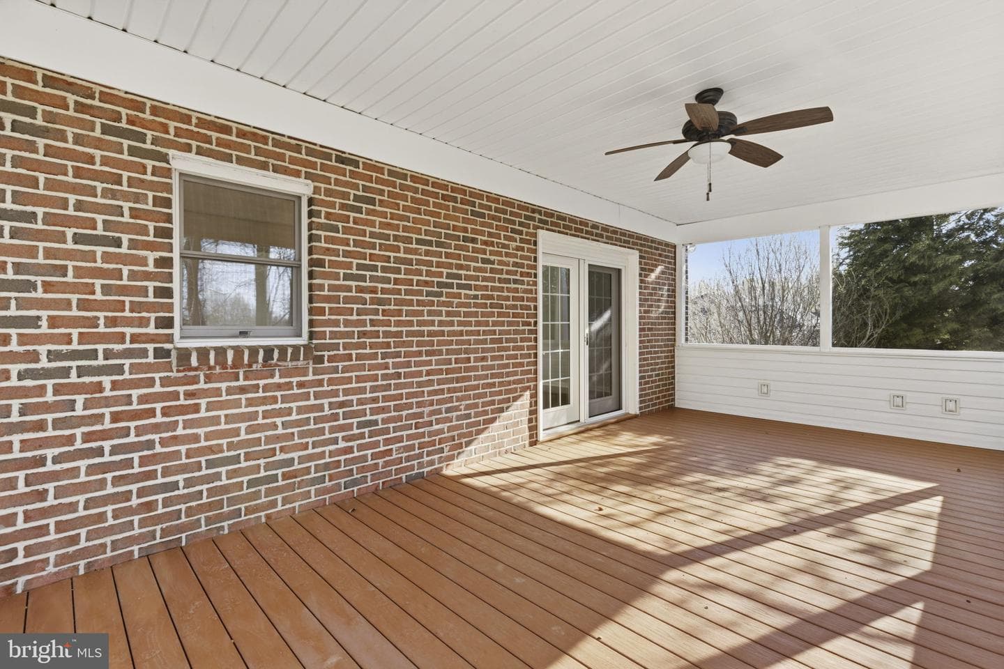 904 Sidehill Drive photo 20