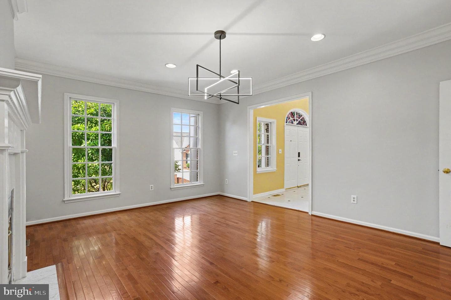 427 Shore Drive photo 8