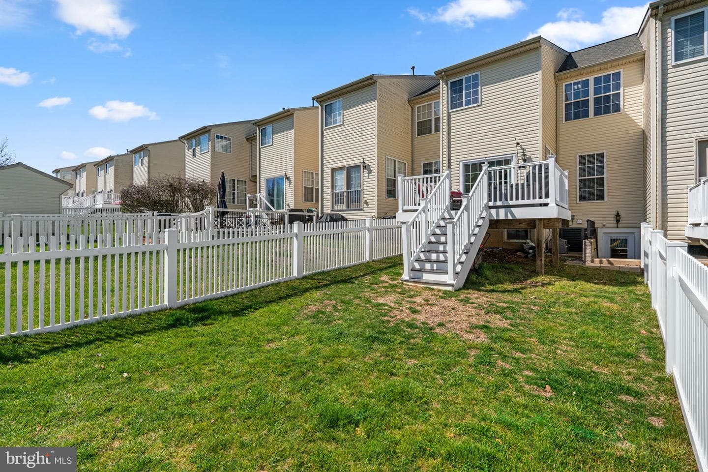 632 Berwick Court photo 43