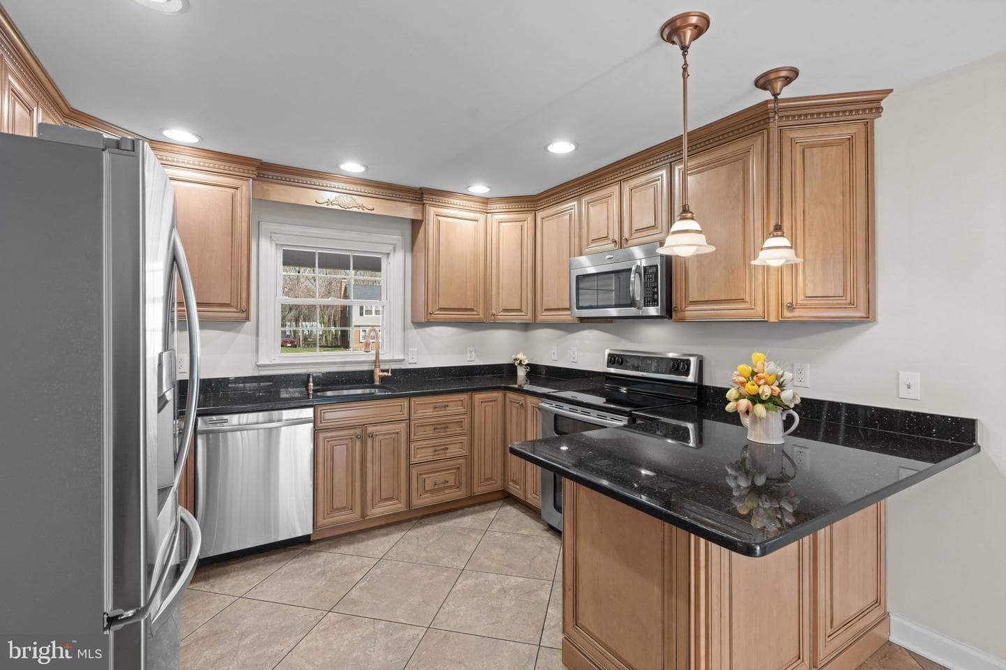 603 Falconbridge Drive photo 9