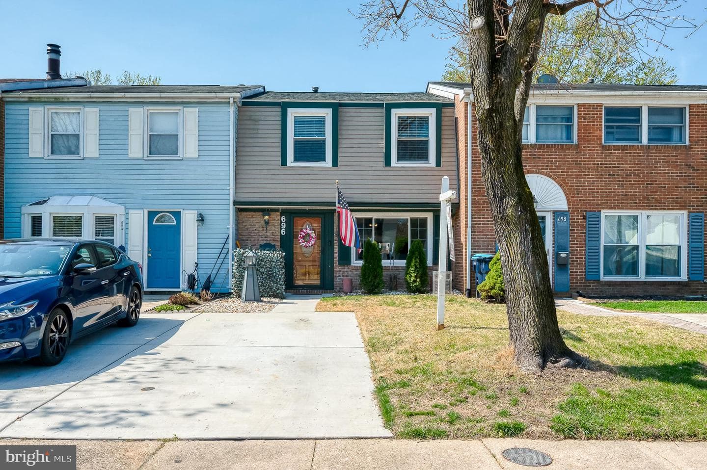 696 Shore Drive photo 2