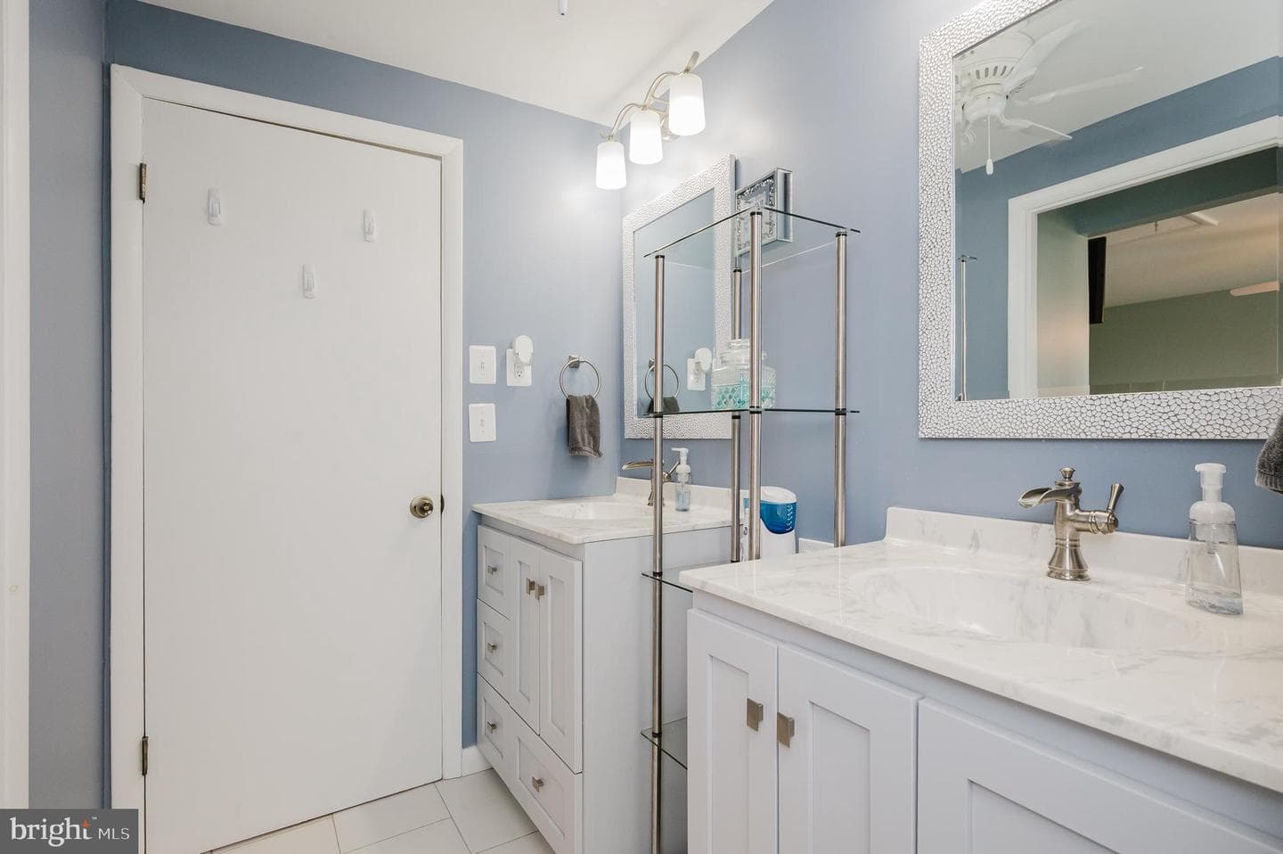 696 Shore Drive photo 31