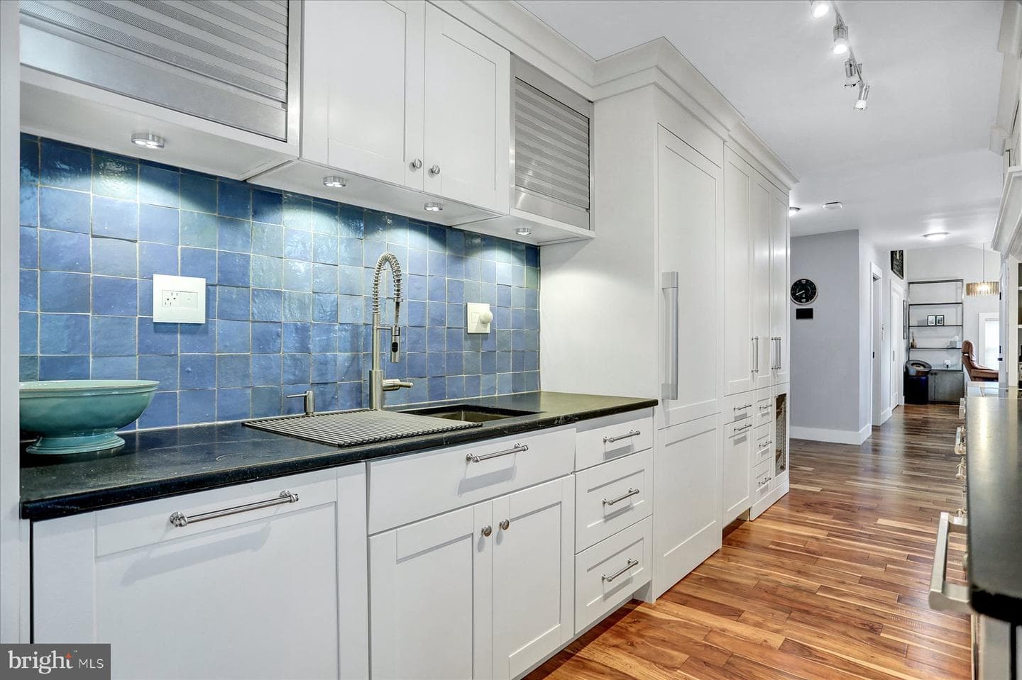 562 Anchor Drive photo 14