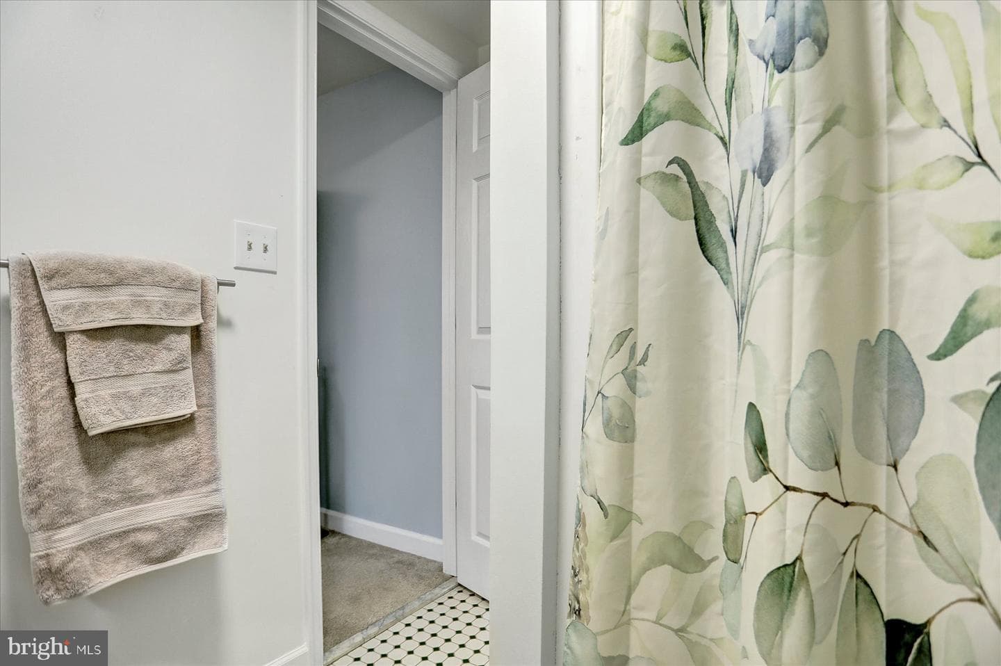 562 Anchor Drive photo 39