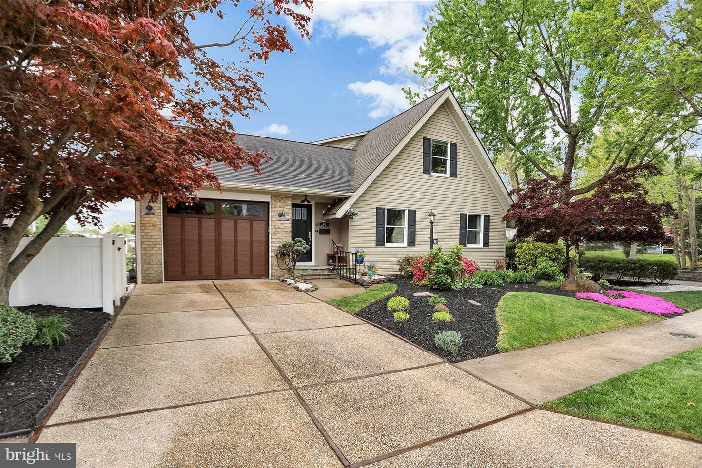 562 Anchor Drive photo 4