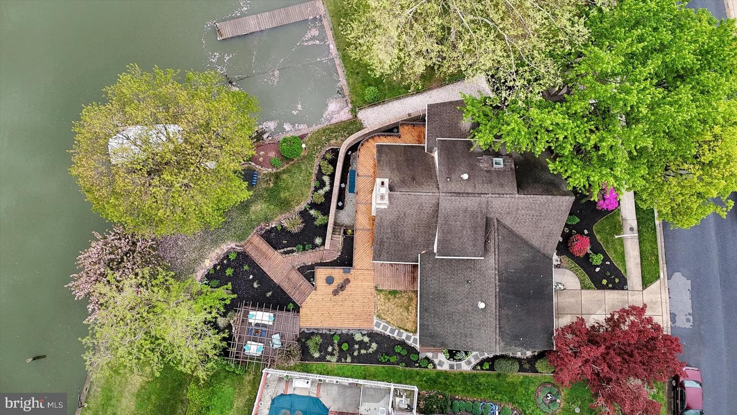 562 Anchor Drive photo 72
