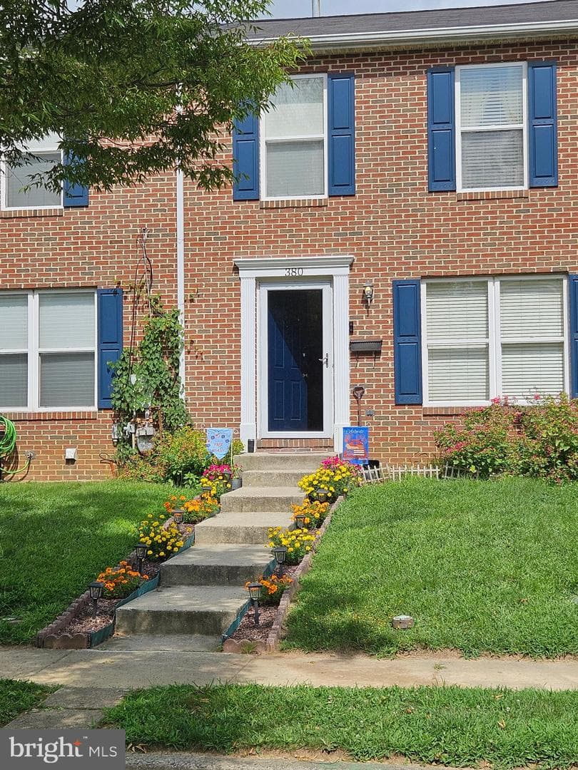 380 Center Deen Avenue photo 3