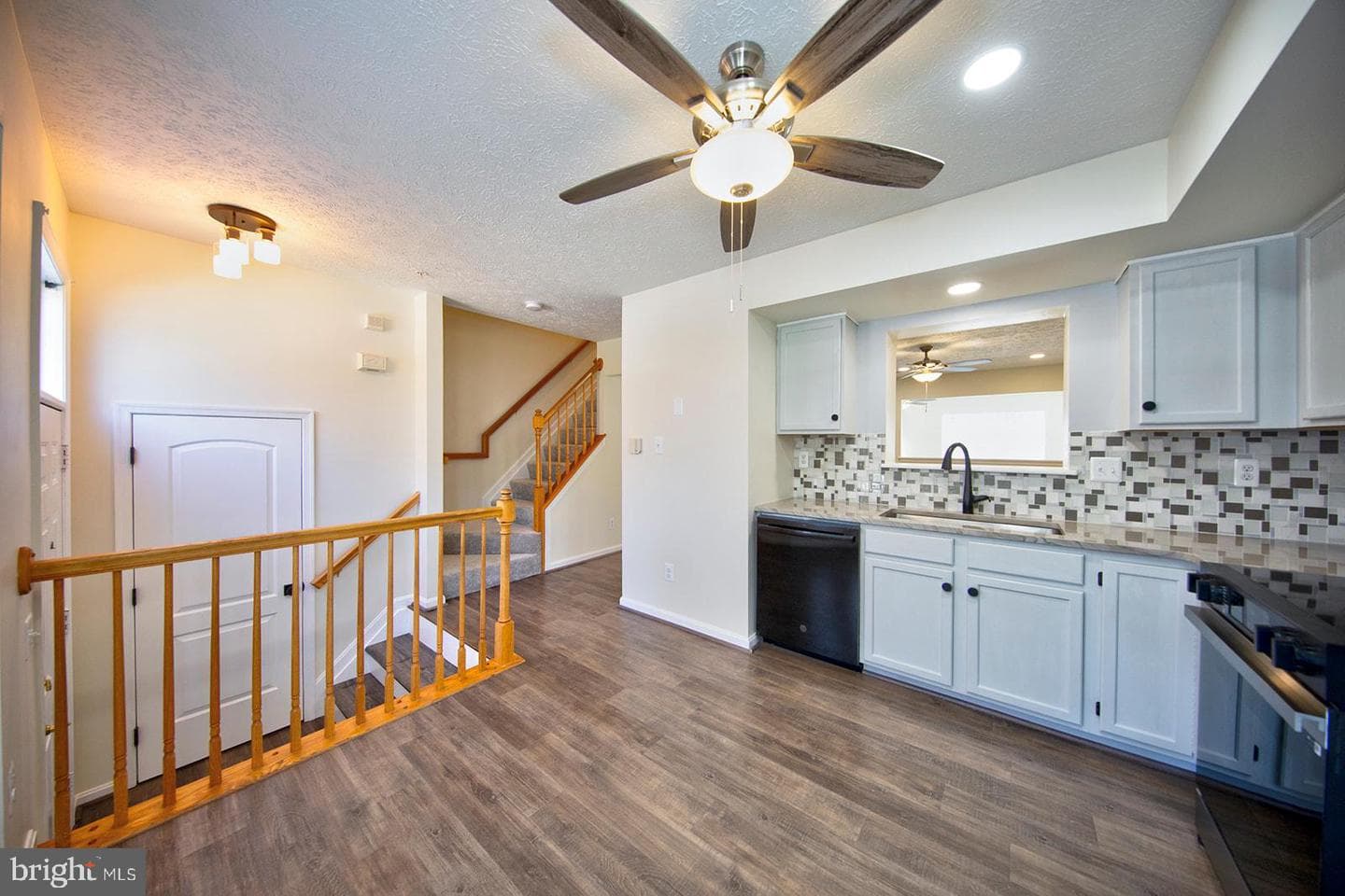 337 Woodland Green Ct Court photo 9