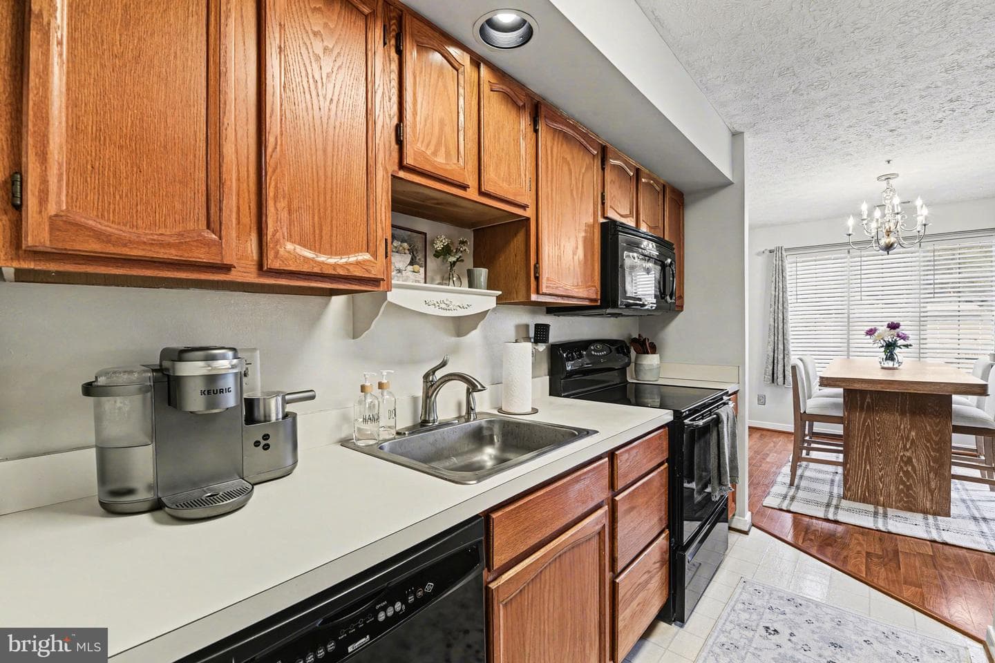 1717 Landmark Drive #1j photo 9