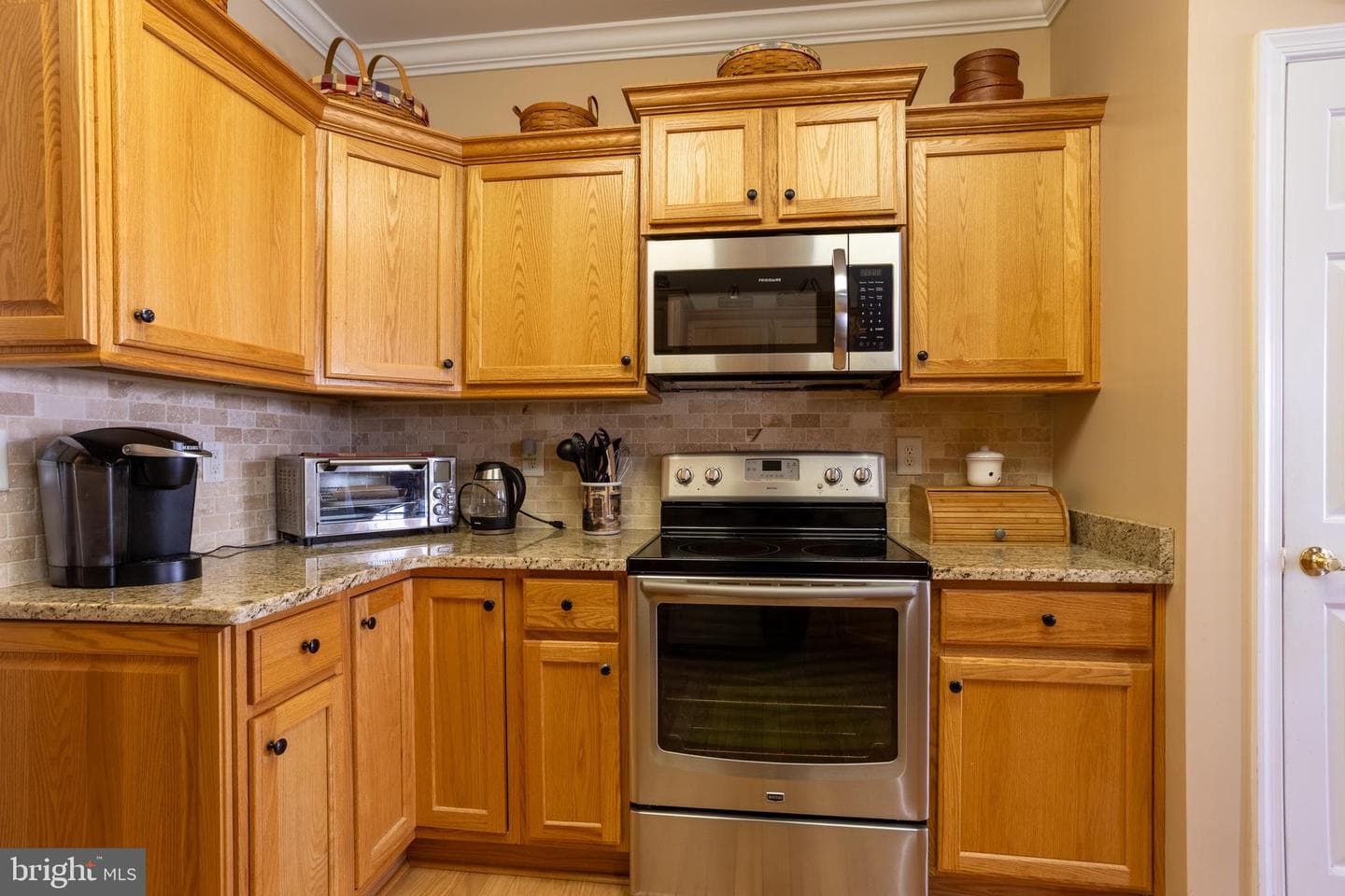 205 Kings Crossing Cir Apt 1B photo 18