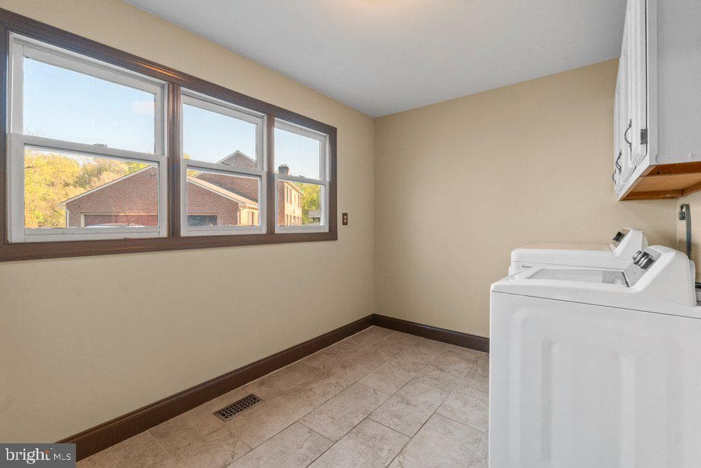 311 Rolling Knoll Drive photo 21