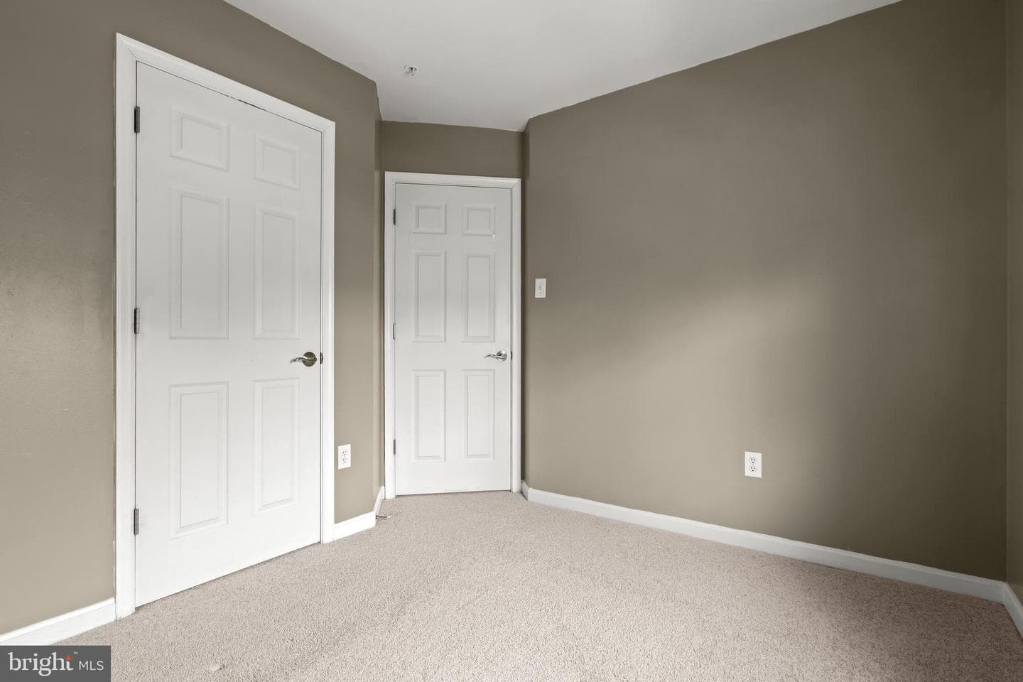 767 Shallow Ridge Court photo 30