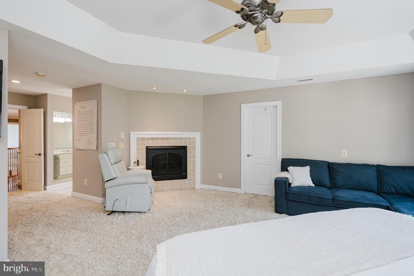 1216 Bluebird Court W photo 53